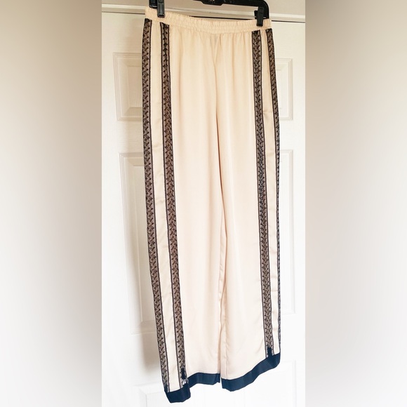 NWT Victoria’s Secret Lace Striped Lounge Pants - Picture 1 of 14